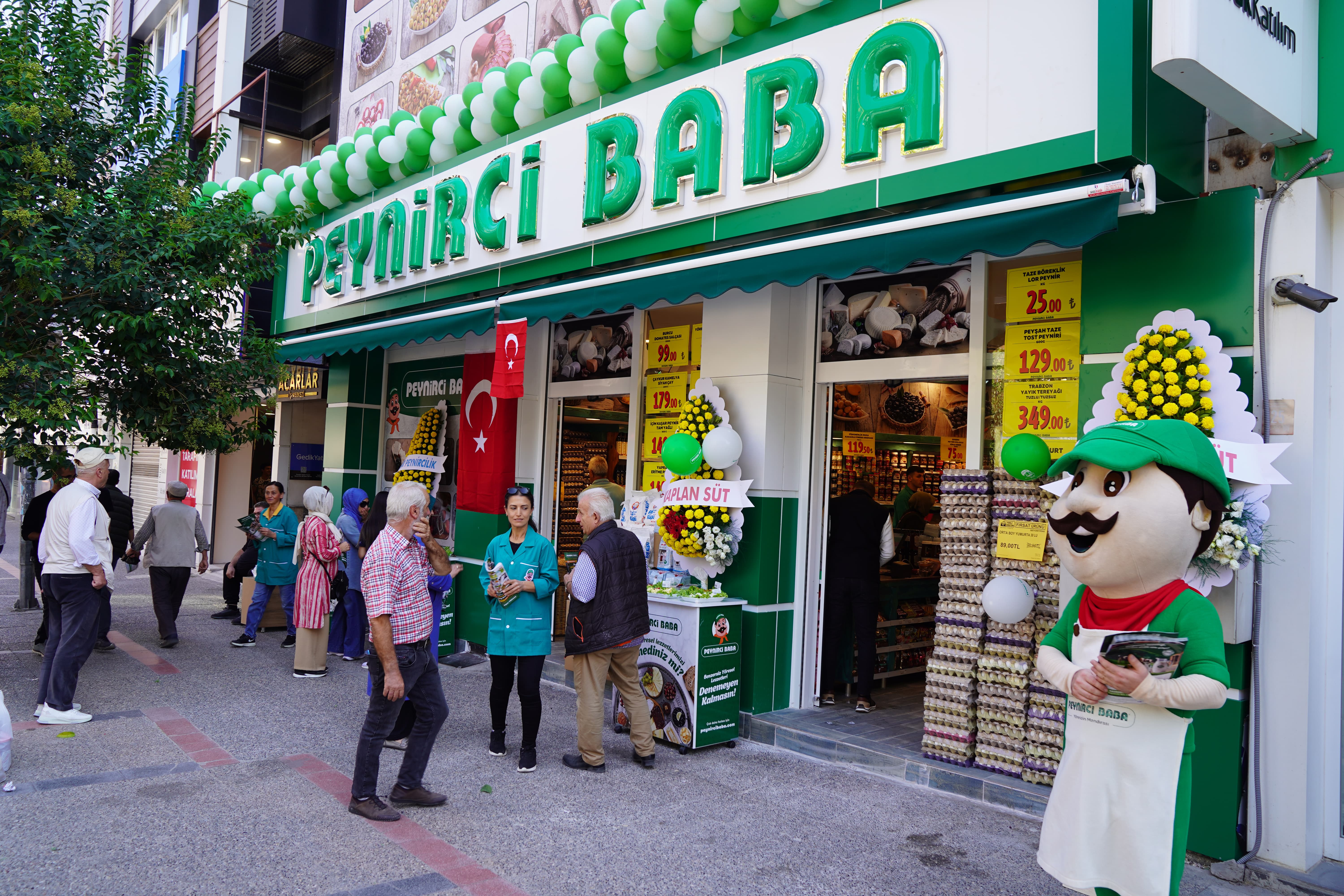 Peynirci Baba, Balıkesir'in 6. Mağazasını Anafartalar'da Açtı!