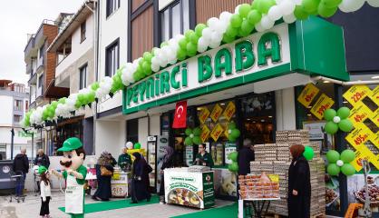 Körfez'de 5. Lezzet Durağı: Peynirci Baba Hacı Osman Mağazası!